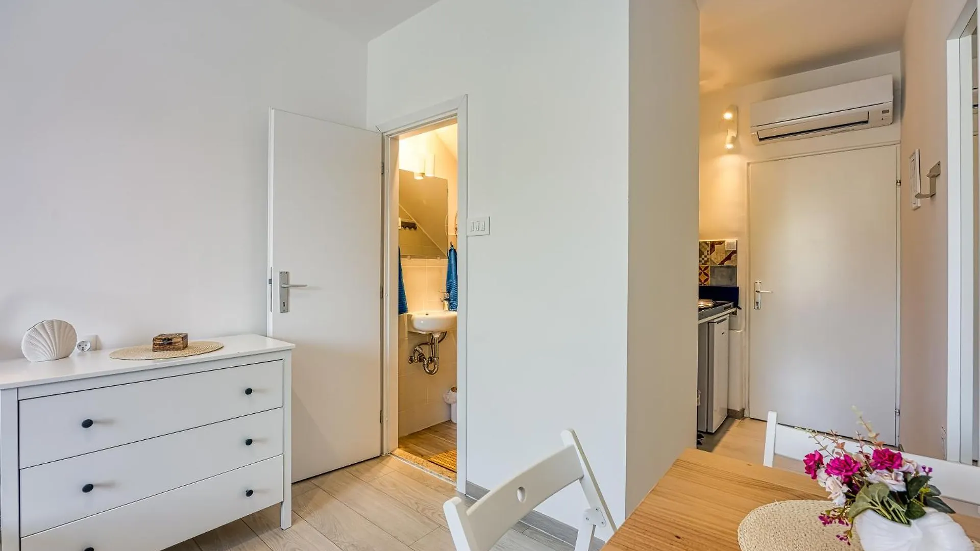 Lasta Losinj Town Studio Apartments - Happy Rentals 말리로시니 0*,