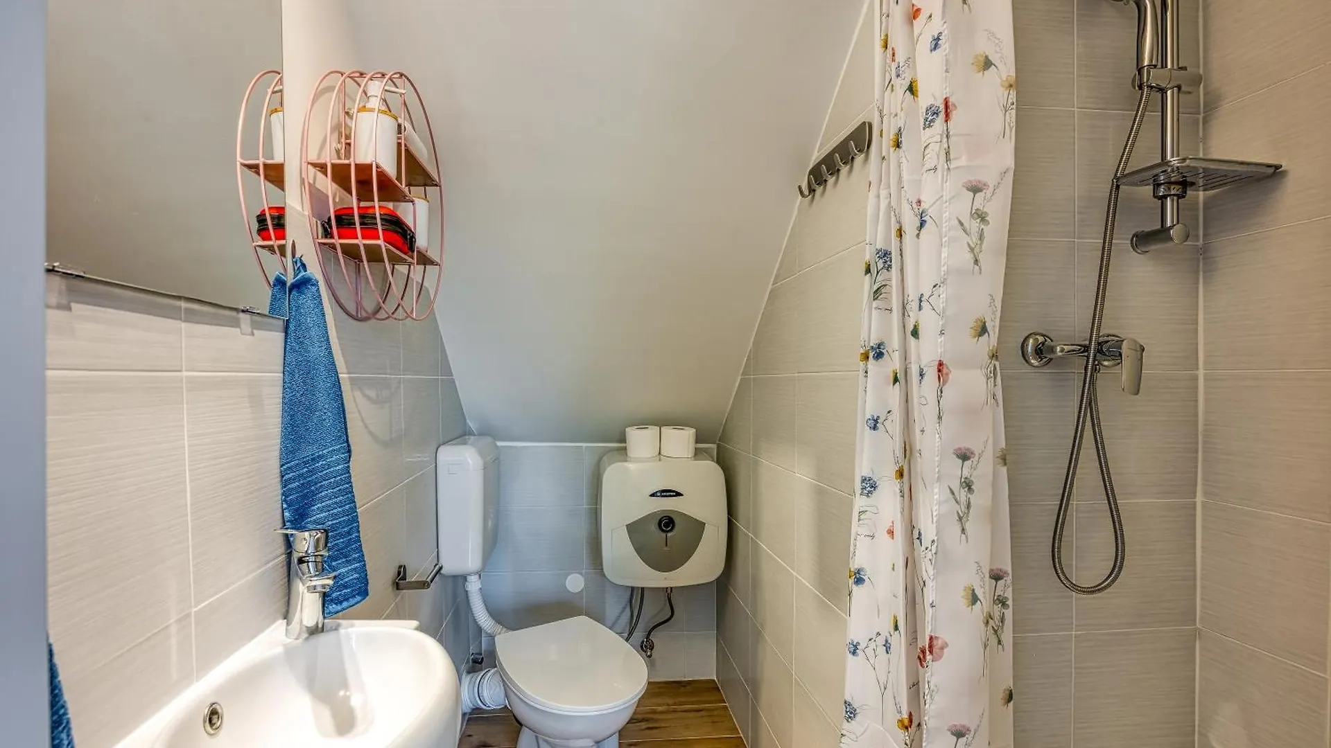 Lasta Losinj Town Studio Apartments - Happy Rentals 말리로시니