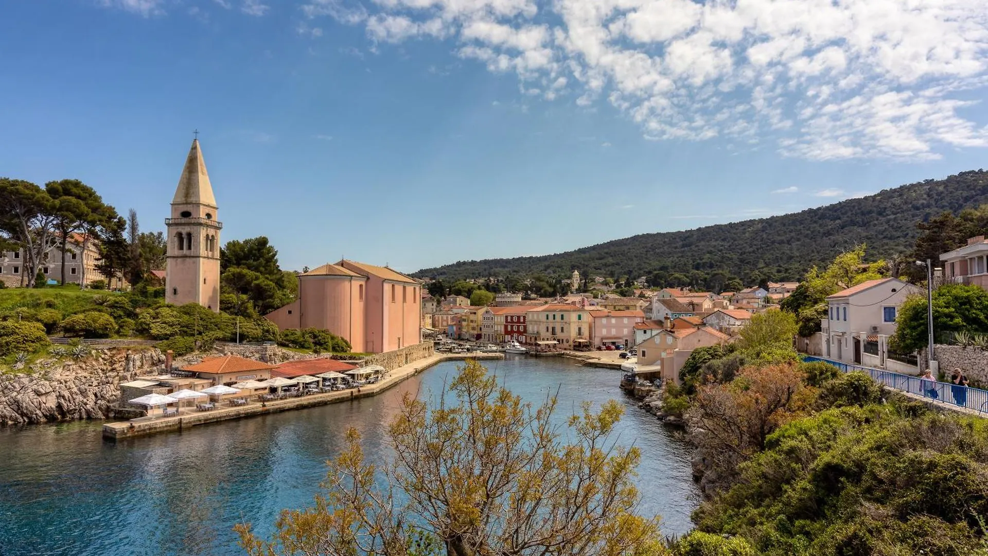 Lasta Losinj Town Studio Apartments - Happy Rentals 말리로시니 0*,  크로아티아